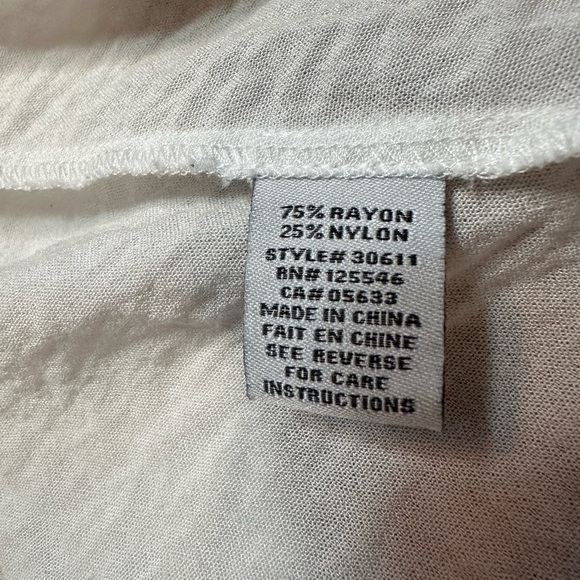 XL, Habitat bright white blouse with button detailing., uneven hem, oversized. - Picture 7 of 7